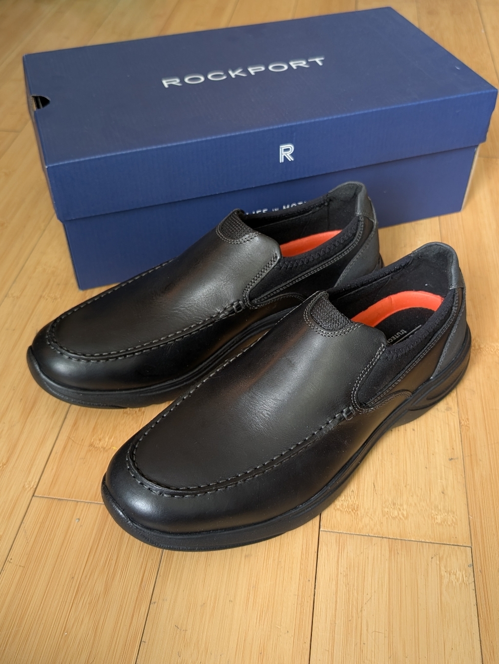 NEW Rockport Black Metro Path Slip-On Leather Loafers